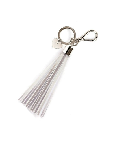 Silberne Reflektor-Quaste von Firefly Reflectors aus reflektierendem Material mit Lederband, ca. 8 cm – elegant, funktional und einfach zu befestigen.