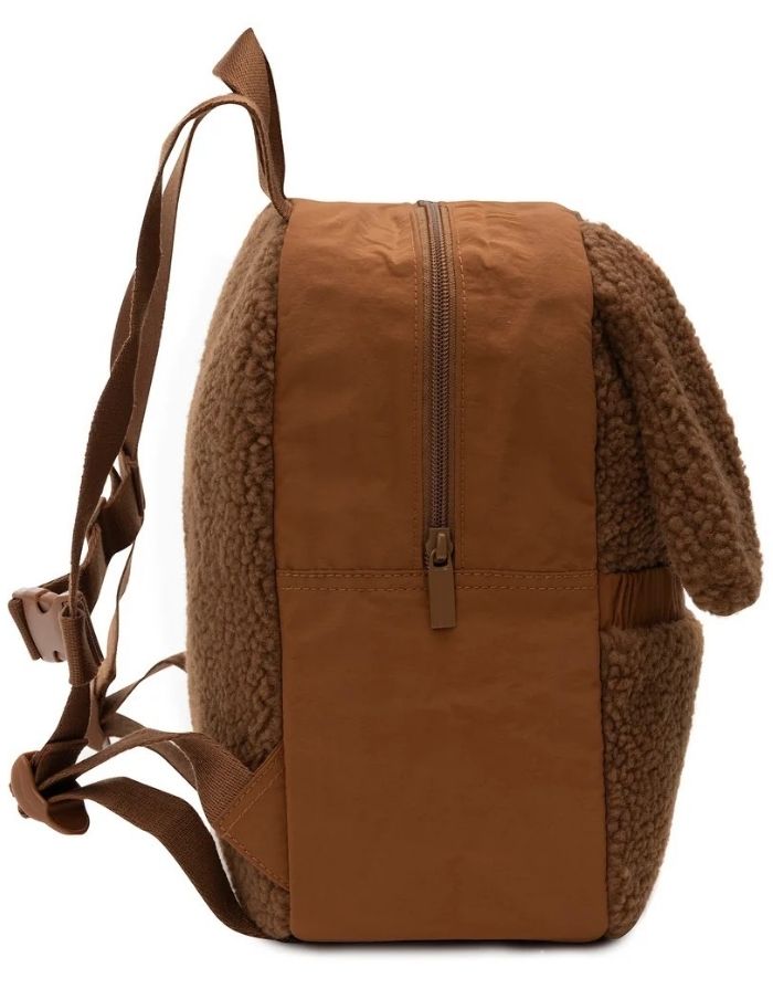 Jollein Rucksack Diego Dog mit Teddy-Stoff, Hundeohren und verstellbaren Schultergurten für Kinder als Freisteller von der Seite