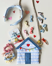 Laden Sie das Bild in den Galerie-Viewer, Tasche I Little Beach Hut
