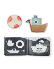 Laden Sie das Bild in den Galerie-Viewer, WAYLON Badebuch mit Farbwechseleffekt in Sailing und Sandy von Liewood
