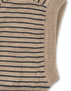 Louli Balaclava von Konges Sløjd in Beige mit blauen Streifen, 100 % Merinowolle.