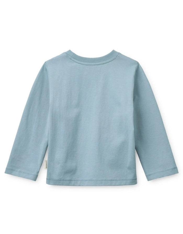 Liewood Francis Langarmshirt für Kinder in Play/Beach Blue aus 100 % GOTS-zertifizierter Bio-Baumwolle mit verspieltem Print als Freisteller von hinten
