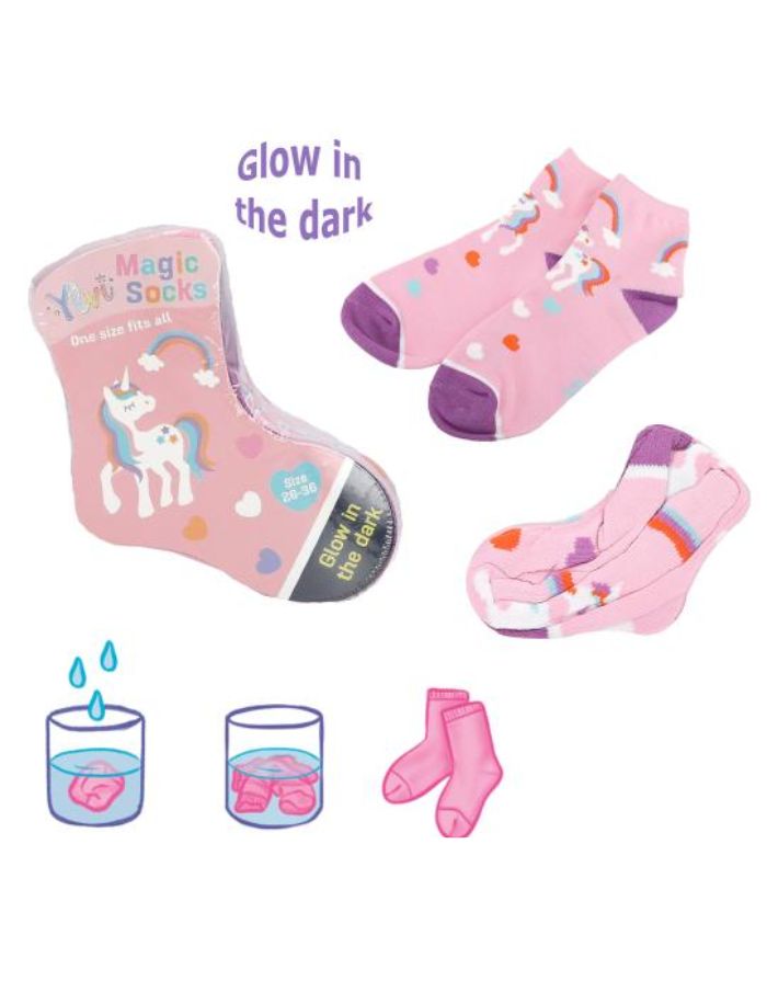  Magische Ylvi Socken in Rosa mit Einhorn, Herzen und Regenbogen sowie im Dunkeln leuchtenden Details, Größe 26–36.