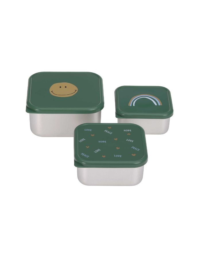 Grünes Edelstahl-Snackbox-Set für Kinder im Happy Rascals Smile Design, 3-teilig, BPA-frei, spülmaschinengeeignet, stapelbar, ideal für Snacks unterwegs ab 3 Jahren.
