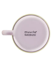 Laden Sie das Bild in den Galerie-Viewer, Emaillebecher Pippi Langstrumpf Fruits von Muurla, rosa Tasse mit Pippi-Motiv, 2,5 dl, robust &amp; spülmaschinenfest, für Outdoor &amp; Indoor
