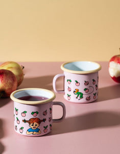 Emaillebecher Pippi Langstrumpf Fruits von Muurla, rosa Tasse mit Pippi-Motiv, 2,5 dl, robust & spülmaschinenfest, für Outdoor & Indoor