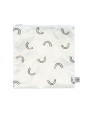 Laden Sie das Bild in den Galerie-Viewer, Wiederverwendbarer Snack Bag 2er Set für Kinder, Smile-Motiv in Blau, BPA-frei, wasserabweisend, 17 x 18 cm, Happy Rascals Kollektion von Lässig.
