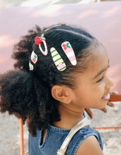 Laden Sie das Bild in den Galerie-Viewer, Haarspangen 4-er Set I Cherry Kiss Fabric
