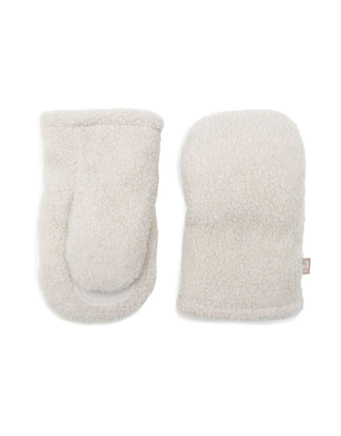 Jollein Kinderwagen Handschuhe „Teddy“ in Natural – warme, weiche Handwärmer mit Teddystoff außen und Polarfleece innen, mit Klettverschluss zur Befestigung am Kinderwagengriff.