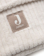 Laden Sie das Bild in den Galerie-Viewer, Jollein Pflegekörbchen „Cloudy Rib“ in Oatmeal – weiches Aufbewahrungskörbchen aus Rippstoff, ideal für Windeln und Pflegeartikel auf der Wickelkommode.
