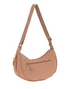 LÄSSIG Stretch Up Umhängetasche in Braun (Almond), wasserabweisend, recyceltes Innenmaterial, PFC-frei, mit Reißverschluss und Kinderwagenhaken.