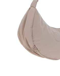 Beige Umhängetasche für Eltern, Stretch Up Bum Bag von LÄSSIG, wasserabweisend, recyceltes Innenmaterial, PFC-frei, mit Kinderwagenhaken.