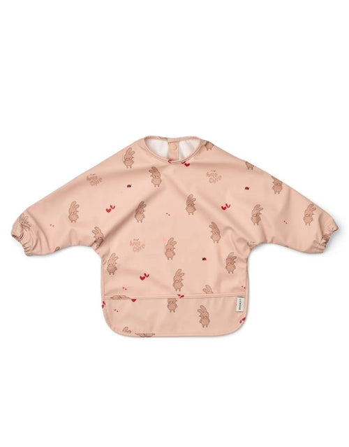 Liewood Ärmellätzchen Wild Child/Rosey aus recyceltem Polyester mit langen Ärmeln, dekorativen Rüschen und großer Auffangtasche.