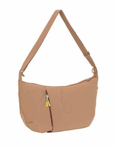 LÄSSIG Lunua Wickeltasche in Almond – große Bum Bag mit Wickelzubehör, vegan, recycelt & pfc-frei, mit Neon-Details und Kinderwagenbefestigung.
