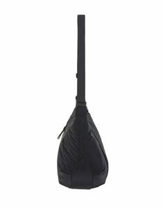 LÄSSIG Lunua Wickeltasche in Schwarz – große Bum Bag mit Wickelzubehör, wasserabweisendem Fach, vegan, recycelt & pfc-frei, mit Neon-Details und Kinderwagenhaken.