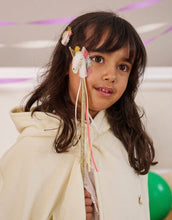 Laden Sie das Bild in den Galerie-Viewer, Einhorn-Zauberstab mit Regenbogenmähne und bunten Bändern von Rockahula Kids
