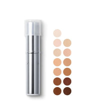 Laden Sie das Bild in den Galerie-Viewer, Nachfüllbarer Concealer Stick Refill von Kess Berlin mit Zinkoxid und SPF 20 für ein natürliches, gepflegtes Hautbild.
