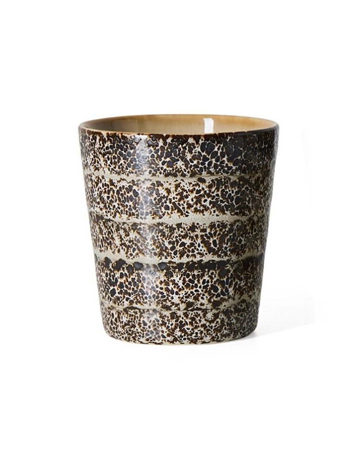 Mehrfarbiger HKliving 70s Ceramics Coffee Mug aus glasiertem Steingut in kompakter Form mit charakteristischer Retro-Glasur.