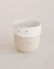 Laden Sie das Bild in den Galerie-Viewer, Becher von Eulenschnitt mit der Aufschrift wie schön, dass es dich gibt
