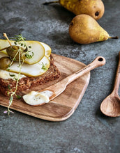 Laden Sie das Bild in den Galerie-Viewer,  House Doctor Buttermesser Eya Natur 4er Set aus Akazienholz mit natürlicher Maserung.
