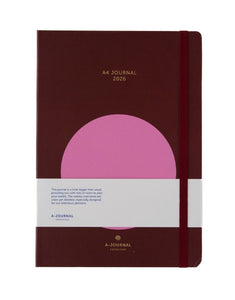 Kalender My Journal 2026 A4 Circle von A-Journal – großformatiger Hardcover-Planer mit minimalistischem Design, Wochen- und Monatsübersichten, Zeitspalten und Lesebändchen.