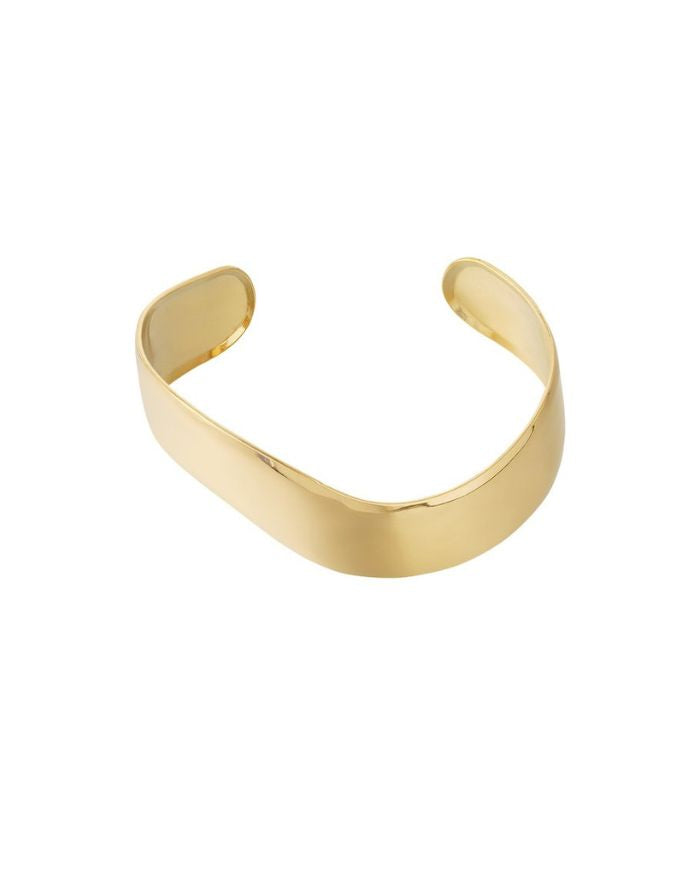 Schlichtes, 14 Karat vergoldetes, wasserdichtes Edelstahlarmband.