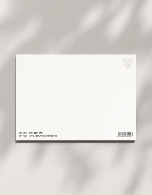 Postkarte von Herr und Frau Hempel aus hochwertiger Holzschliffpappe im DIN-A6-Format und Blanko Rückseite
