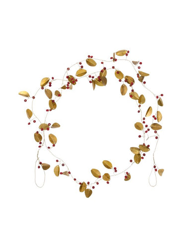 House Doctor Girlande Leafi Messing – handgefertigte Messinggirlande mit goldenen Blättern und roten Mangoholzperlen.