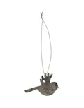 Filigraner Vogelanhänger Eira von Stillenat by Ib Laursen aus Metall in Antik Silber mit kleinen Flügeln und langem Schwanz, 7 cm lang.