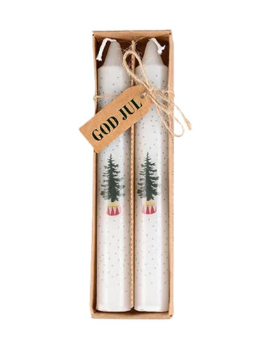 Christmas Tree Kerzen von Det Gamle Apotek – festliche Kerzen in weiss mit Weihnachtsbaum dekorieren. 