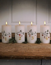 Laden Sie das Bild in den Galerie-Viewer, LED Advenzkerzen von Det Gamle Apotek – festliche Beleuchtung aus wax in weiss.
