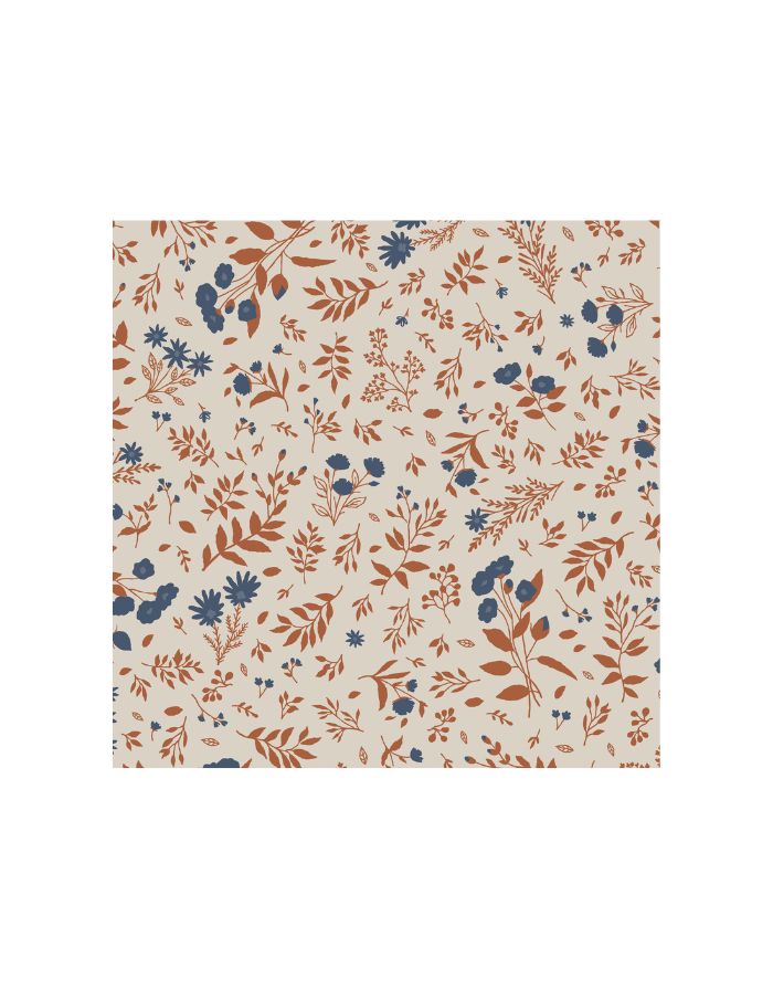 Papierserviette mit Blumenmotiv in Blau und Terrakotta, perfekt für elegante Tischdekorationen.