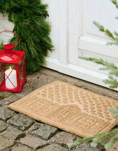  Kokos-Fußmatte mit geprägtem Weihnachts-Haus-Motiv von Ib Laursen, 40 × 60 cm.