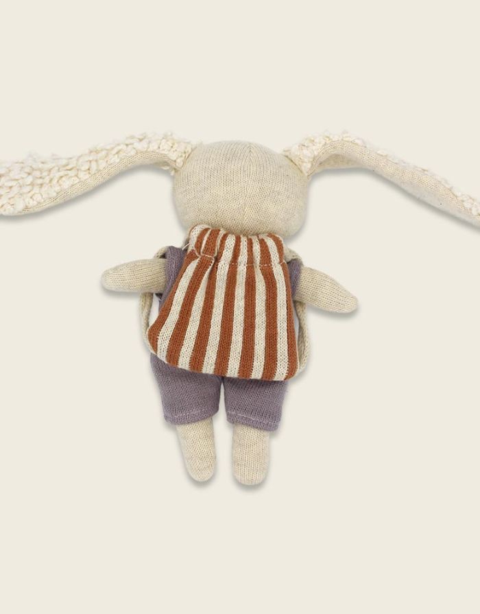 Stofftier Hase Mutmacher I Flieder mit Rucksack