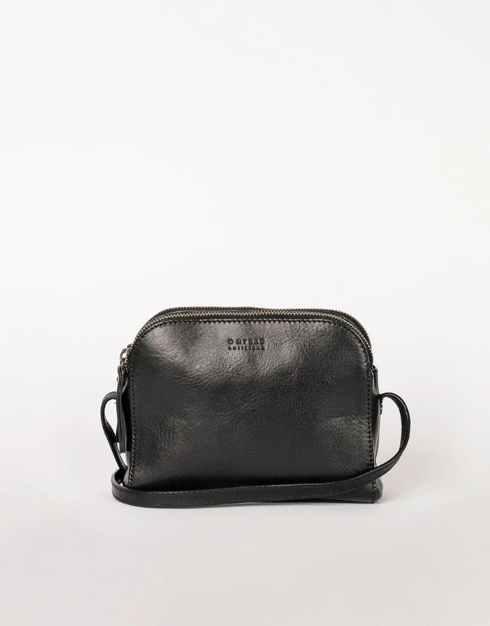 Emily w Leather Strap I Black Stromboli