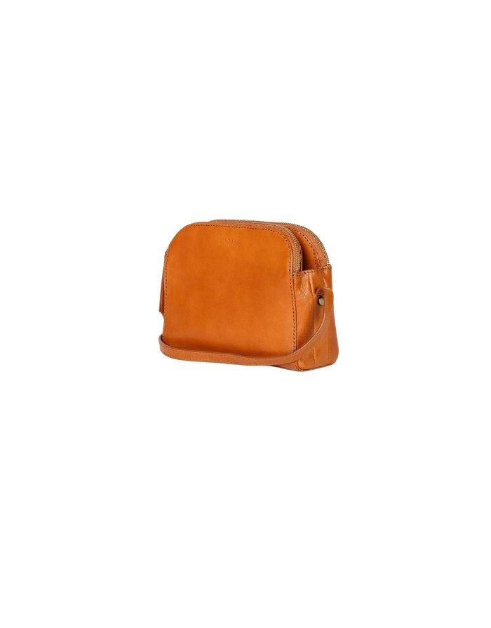 Emily w Leather Strap I Cognac Stromboli