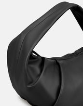 Laden Sie das Bild in den Galerie-Viewer, Tasche Greta Essential I Black
