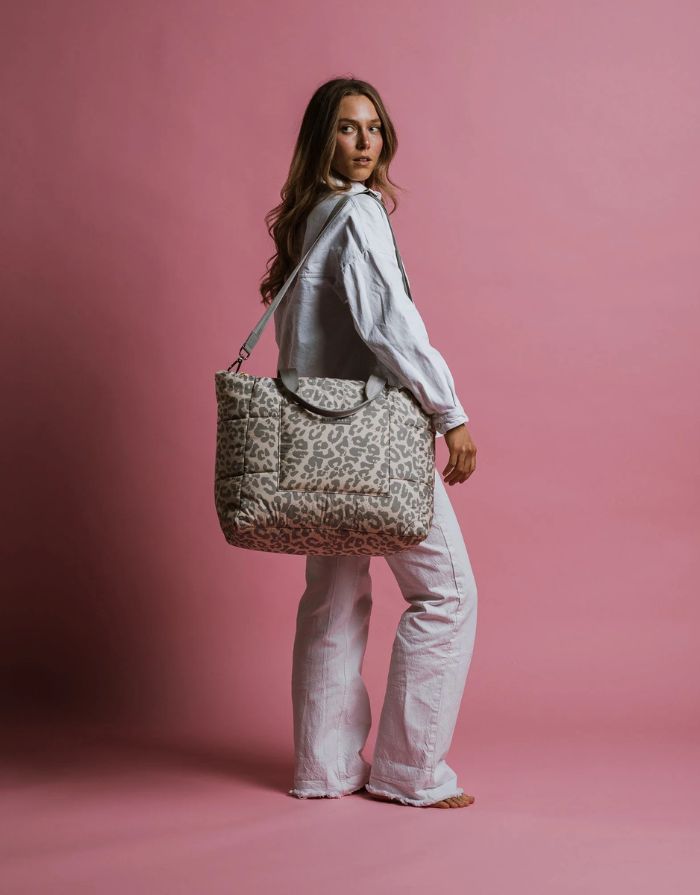 Padded Tote Bag Large I Leo Splashes Grey/Sand
