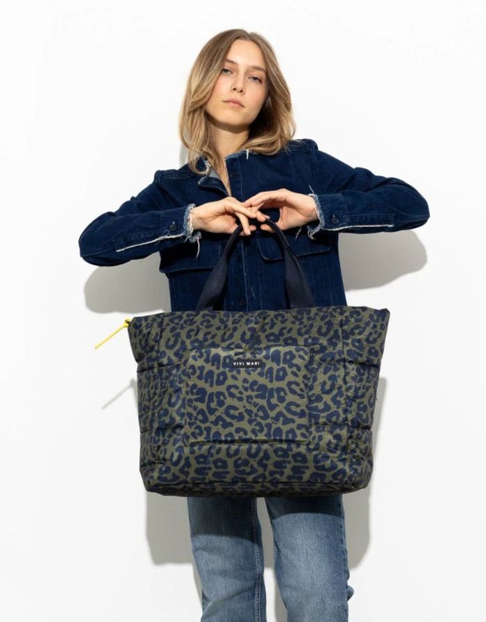 Padded Tote Bag Large I Leo Splashes Navy/Olive