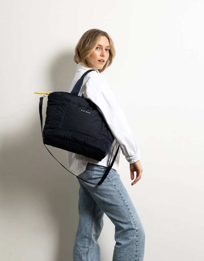 Padded Tote Bag Medium I Black