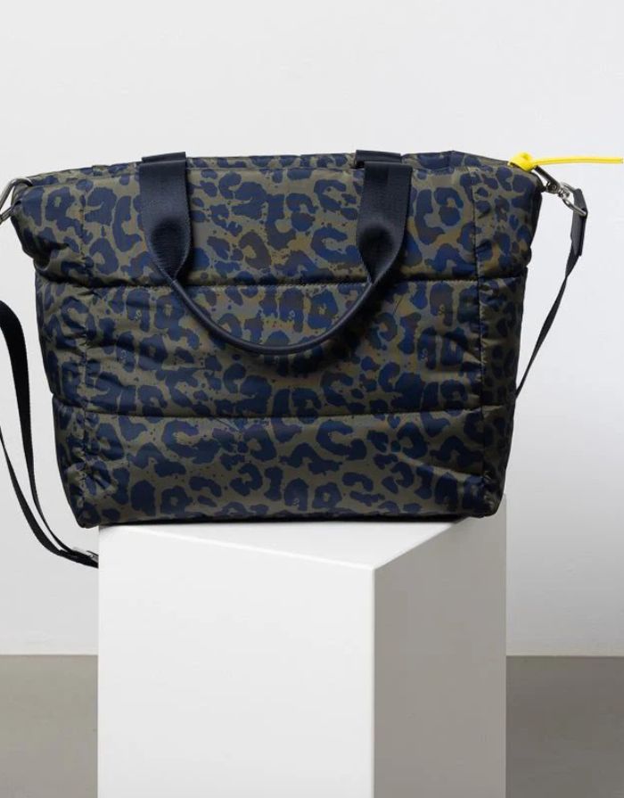 Padded Tote Bag Medium I Leo Splashes Navy/Olive