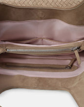 Laden Sie das Bild in den Galerie-Viewer, Tasche Paz Weave I Mushroom
