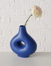 Laden Sie das Bild in den Galerie-Viewer, Vase Abela I Blau
