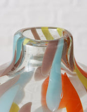 Laden Sie das Bild in den Galerie-Viewer, Vase Glas I Glee Small
