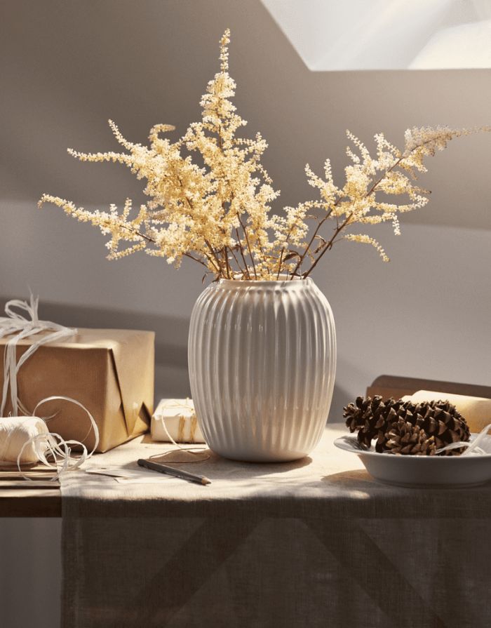 Vase Hammershøi I Weiß Höhe 21cm