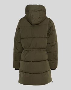 Warmer Wintermantel Mola Pavinaria in Forest Night von MSCH Copenhagen mit leicht A-förmiger Passform, hohem Kragen und funktionalen Reißverschlussdetails.