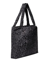 Laden Sie das Bild in den Galerie-Viewer, Tasche Puffy I Antra Leopard
