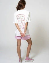 Laden Sie das Bild in den Galerie-Viewer, Boyfriend T-Shirt Hot Summer Menu I Pearl
