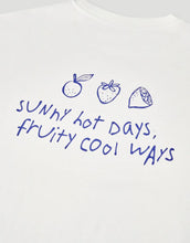 Laden Sie das Bild in den Galerie-Viewer, Boyfriend T-Shirt Sunny Days I Pearl
