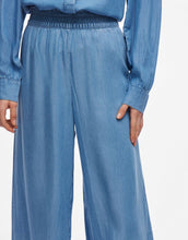 Laden Sie das Bild in den Galerie-Viewer, Hose Vigivani I Denim Blue
